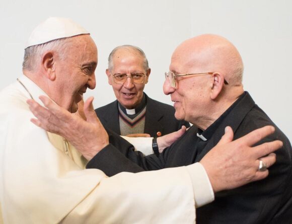 Papa Francesco, Padre Adolfo Nicolàs e Padre Bartolomeo Sorge